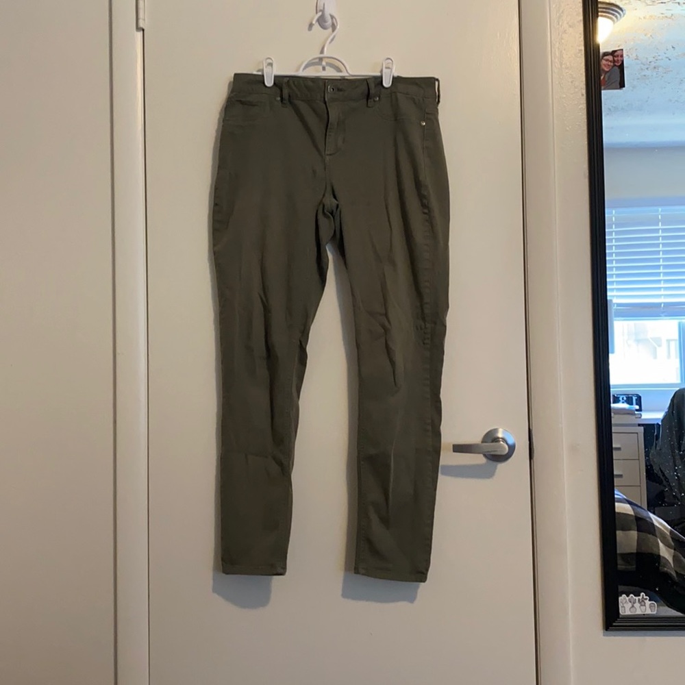 Olive green jeggings
